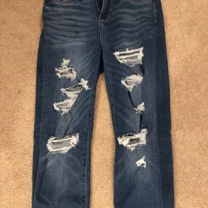 Regular High Waisted Ripped AE Jeans